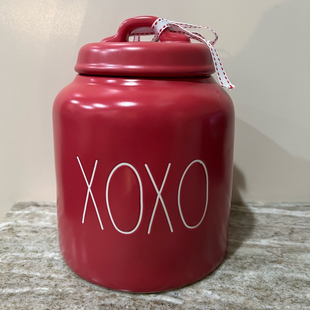 Rae Dunn XOXO Canister Matte Red Valentine’s Day